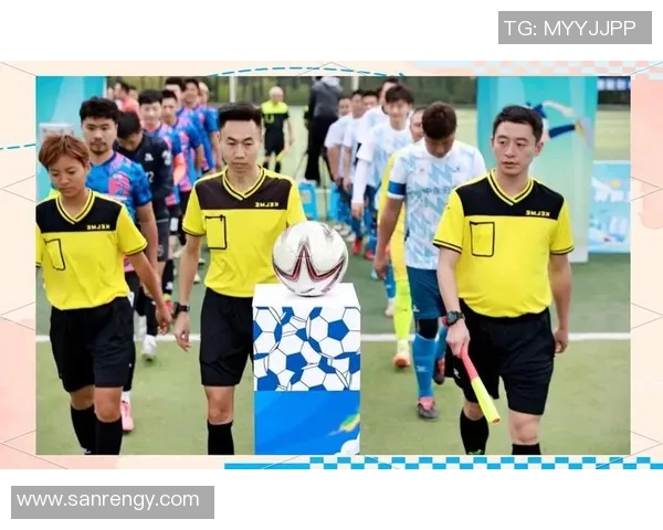 女子足球亚军荣耀之路展现拼搏精神与团队合作的力量