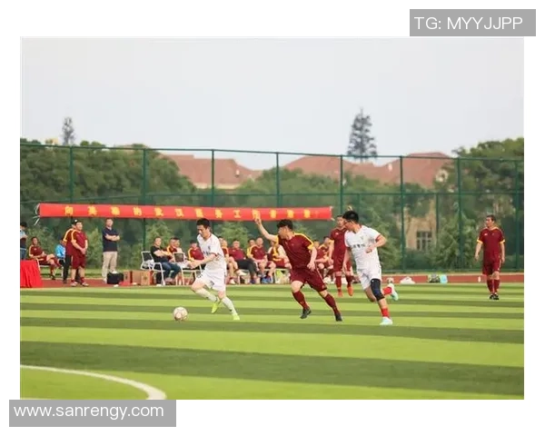 武汉网球队的训练与比赛状态全景揭秘助力网球巨献的崛起与发展 武汉网球队的训练与比赛状态全景揭秘助力网球巨献的崛起与发展