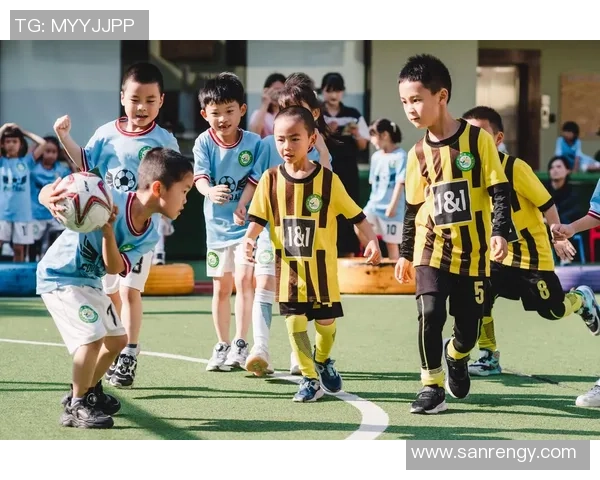 足球打破墙的力量与梦想让世界更加紧密相连